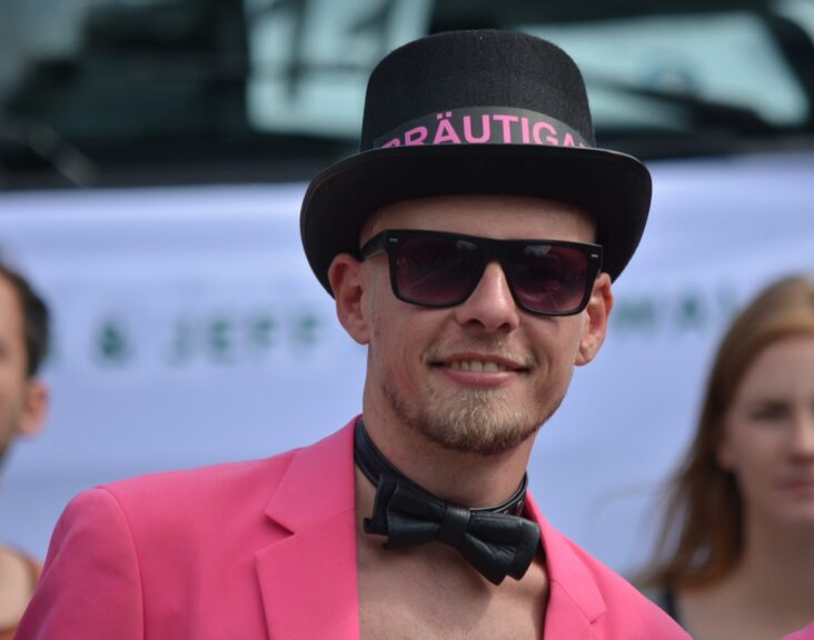 Czy jestem gejem? Pytanie dotyczące naszej orientacji seksualnej, które często boimy się zadać