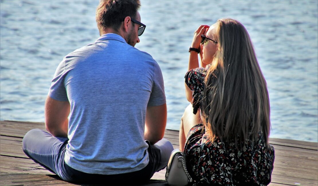 Jak zacząć rozmowę? Poszukiwanie tematów do rozmowy